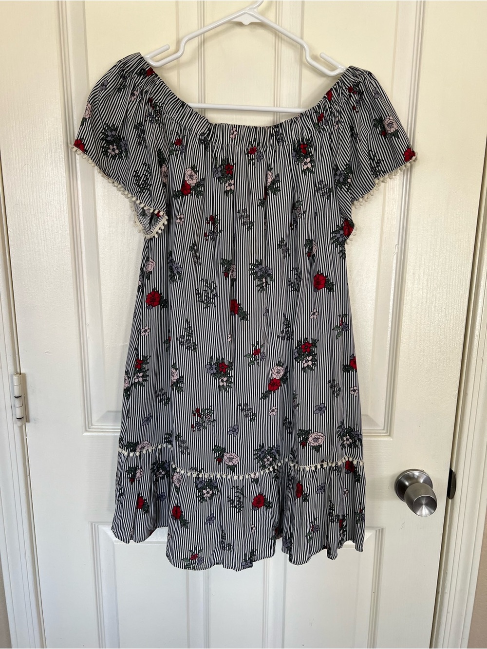 Everly Off Shoulder Floral Stripe Dress Boho Pom Trim Medium